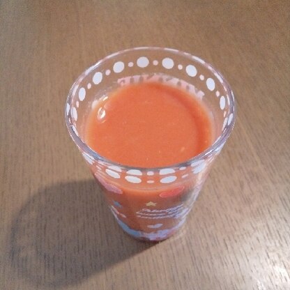 トマトジュースが甘くなって、飲みやすかったです♪
美味しくいただきました(*^_^*)